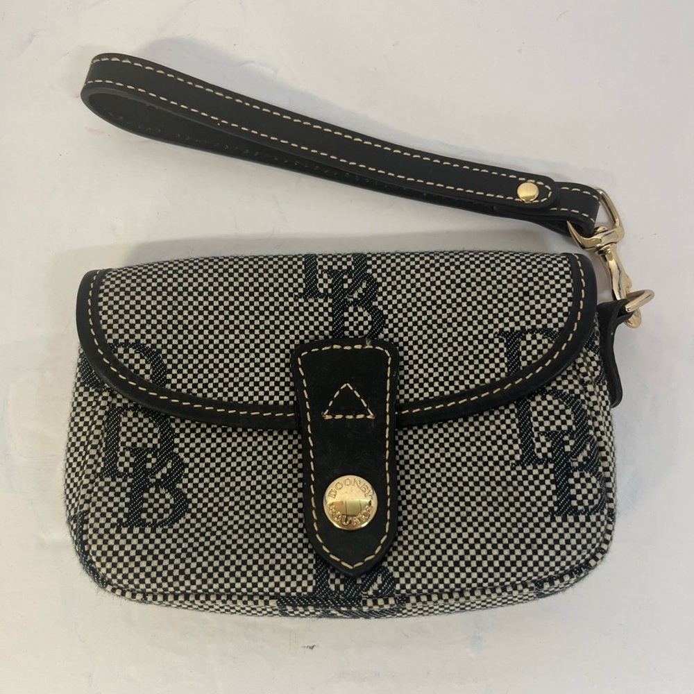 Dooney & Bourke Black and Cream Checkered Wristlet